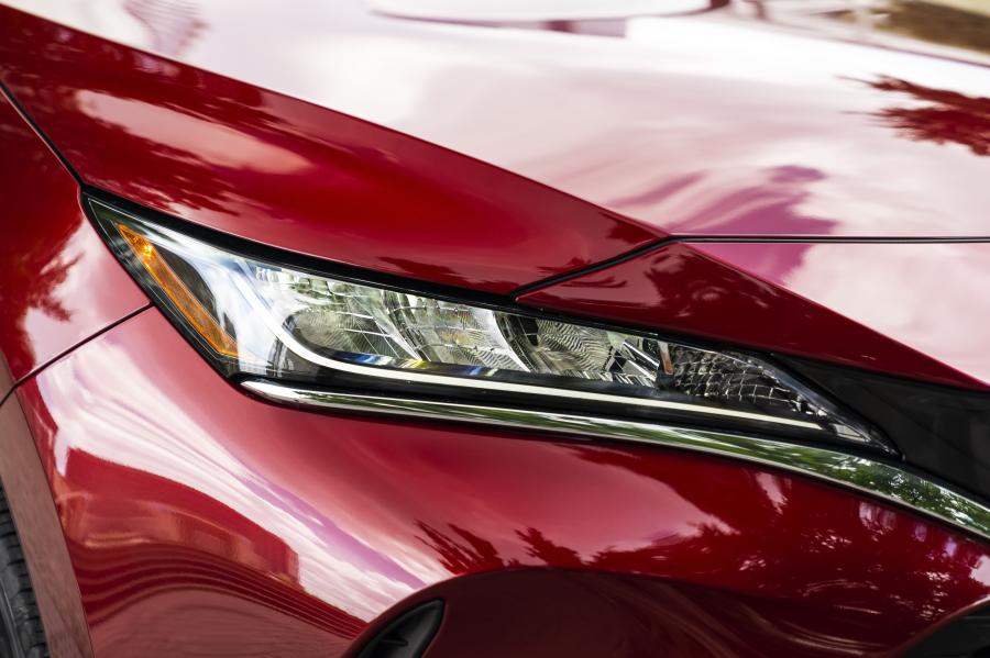 Детали экстерьера Toyota Venza Hybrid LE 2020 года  (фото 34 из 40)